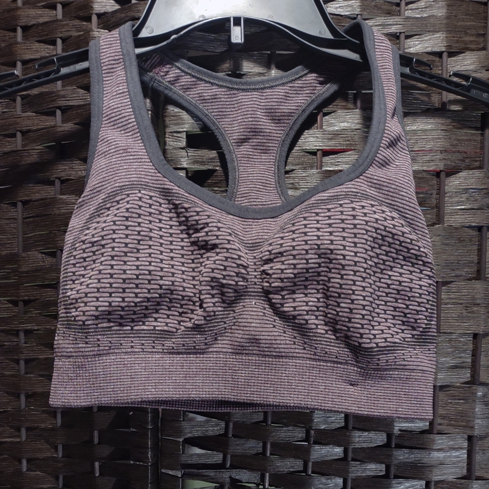 Gymshark Womens Seamless Racerback Light Support Sports Bra Purple Small